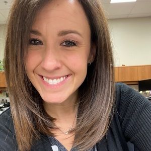 Meet your Posher, Candice